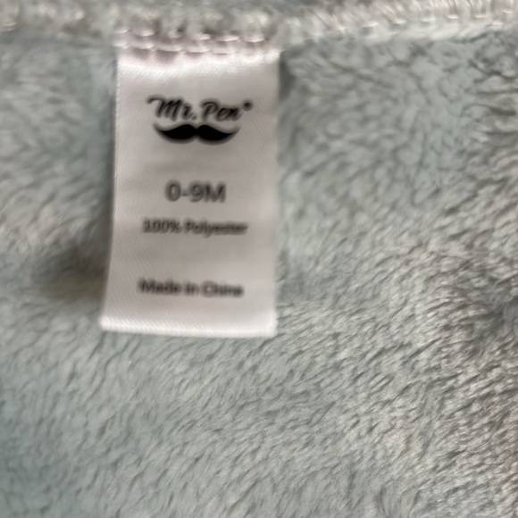 Mr. Pen baby robe. - Picture 5 of 10